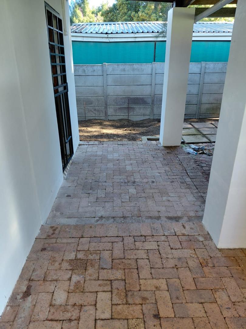 To Let 1 Bedroom Property for Rent in Joostenbergvlakte Western Cape